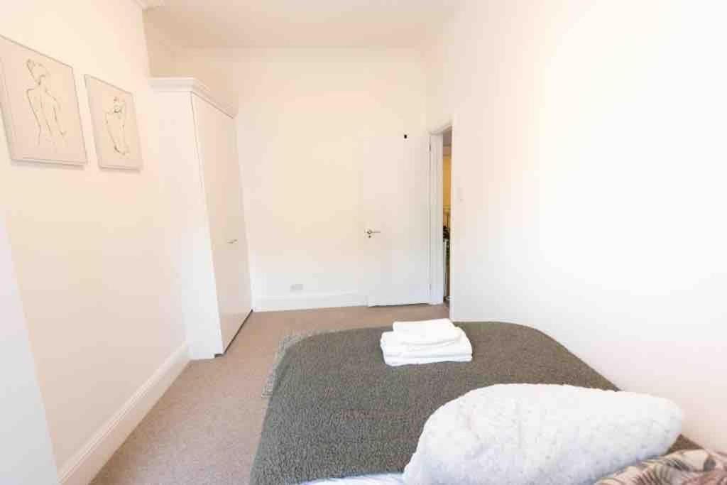 Lovely 2 Bedroom Apartment In Chelsea Sw3 London Luaran gambar